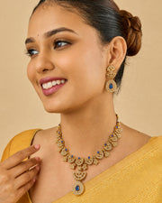 YUVIKA STONE NECKLACE SET